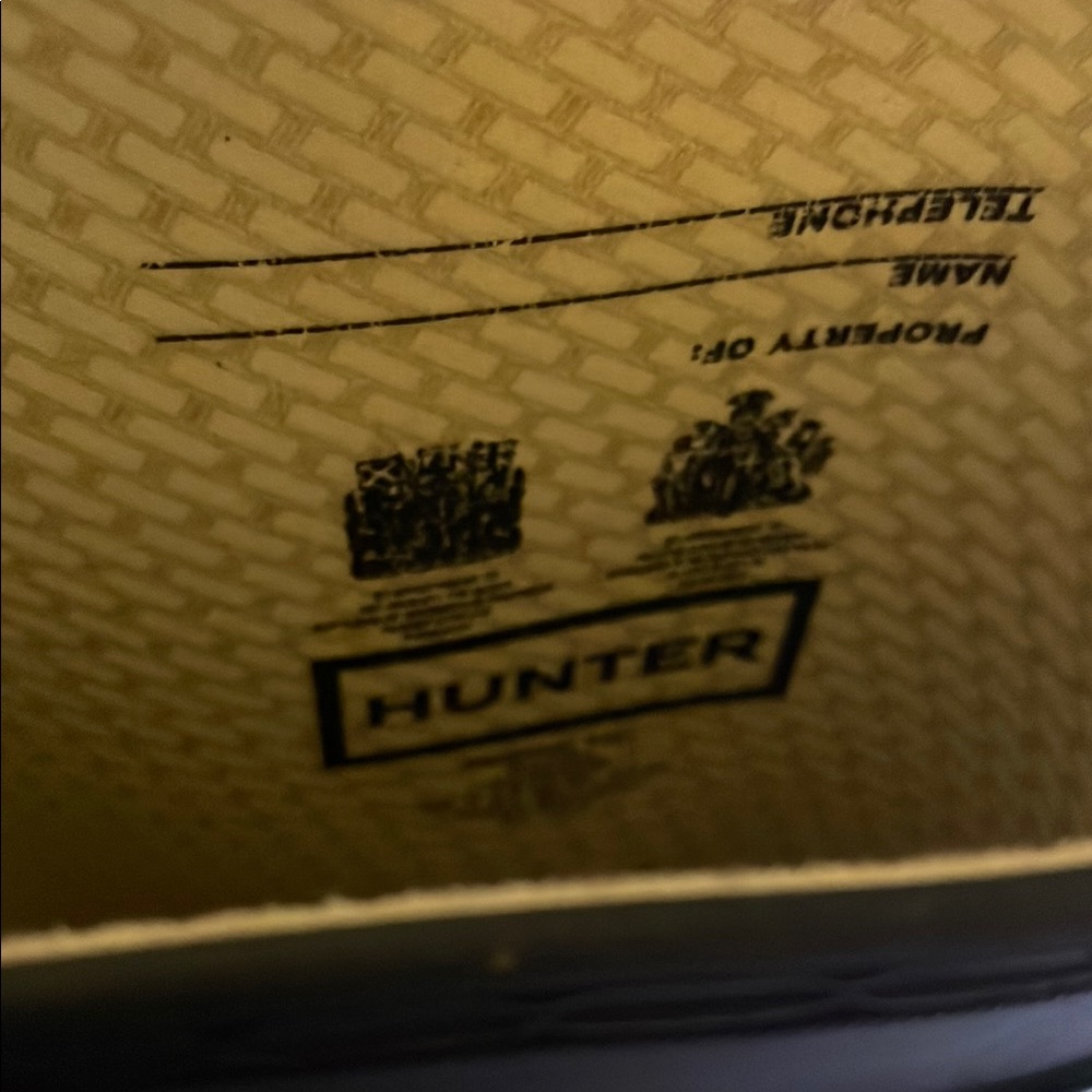 Hunter Classic Black Waterproof Boots - Picture 6 of 7